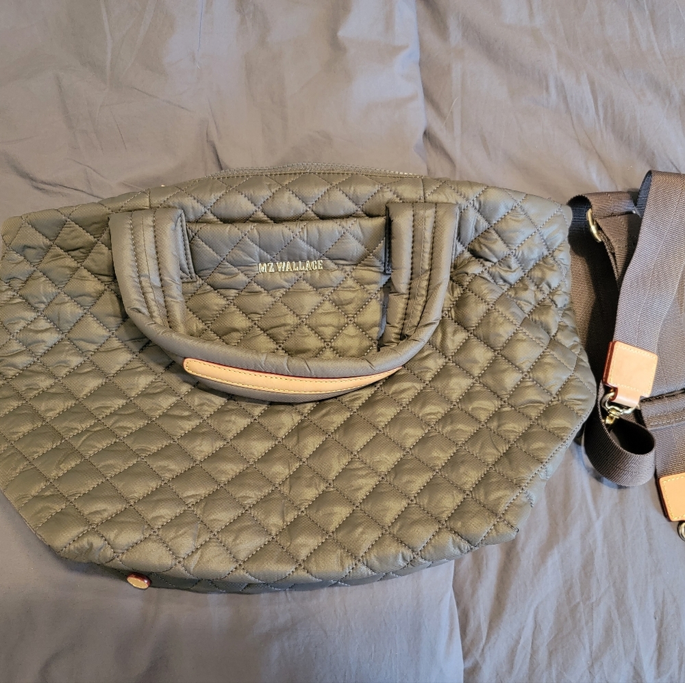 MZW Small Metro Tote Deluxe